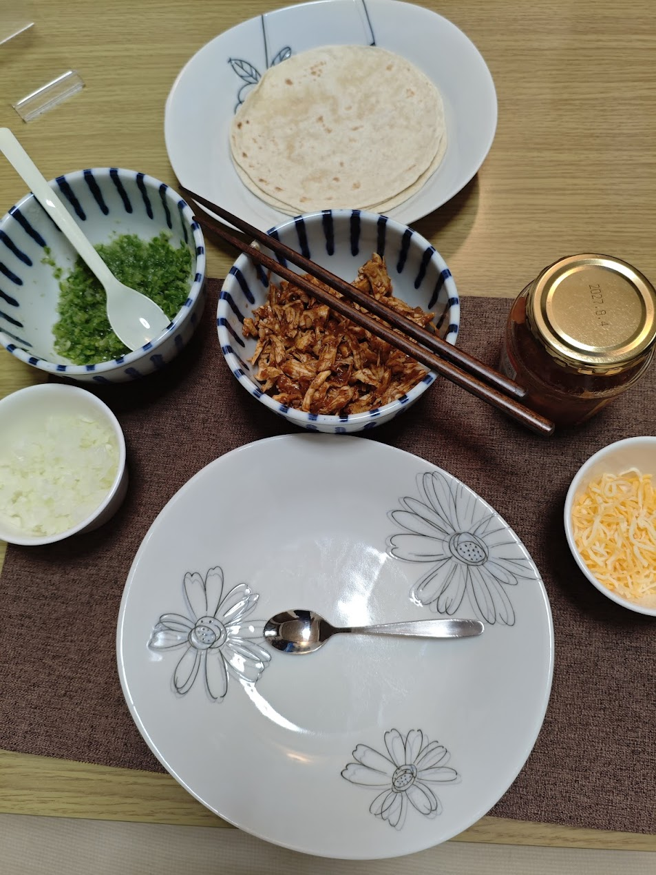 チキンティンガ(鶏肉)