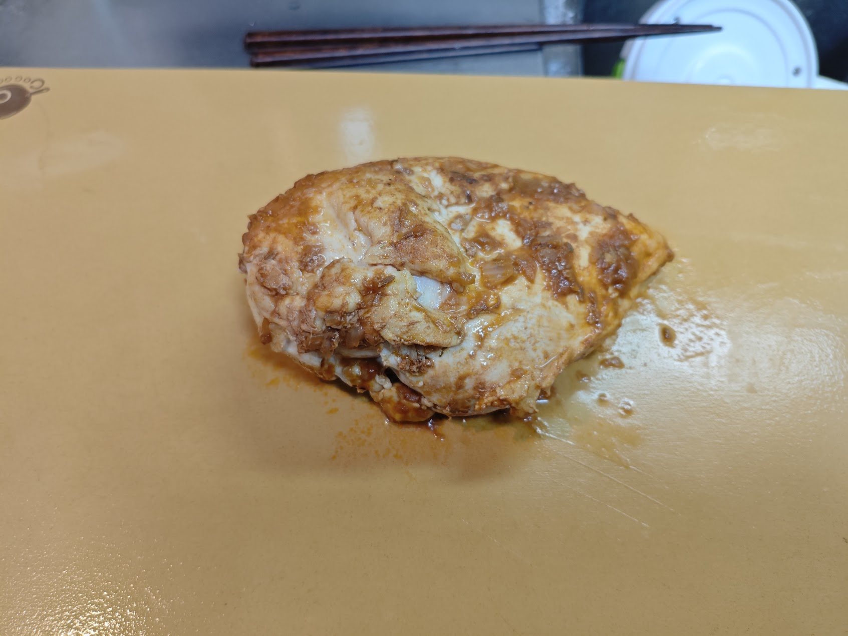 具材と煮込まれた鶏むね